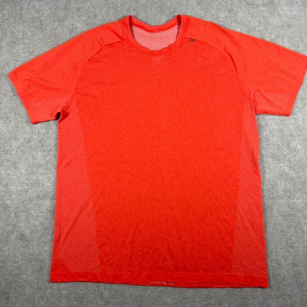 Lululemon Metal Vent Tech T-Shirt Athletic Fit Breathable Orange Men's Size XL
